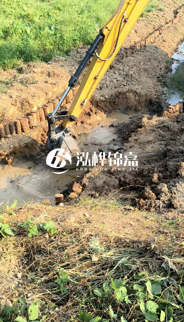 新鄉(xiāng)河道清淤專業(yè)施工-河道清淤價(jià)格是按什么標(biāo)準(zhǔn)來(lái)計(jì)算的？