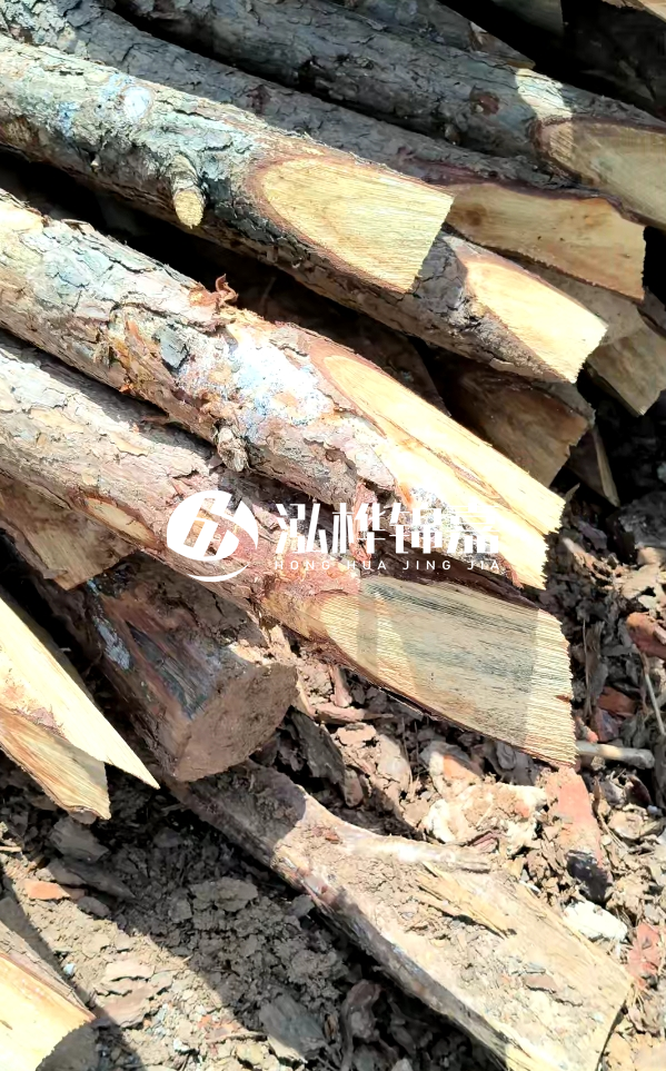 黃岡挖機(jī)打木樁專業(yè)施工-護(hù)坡木樁多少錢一根？