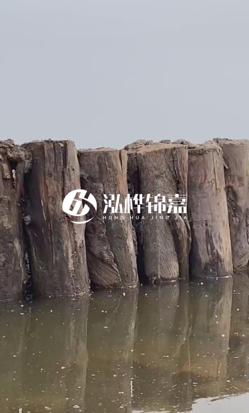 松木樁圍堰如何施工才能保證穩(wěn)固性？專(zhuān)業(yè)打樁隊(duì)一步步教你！