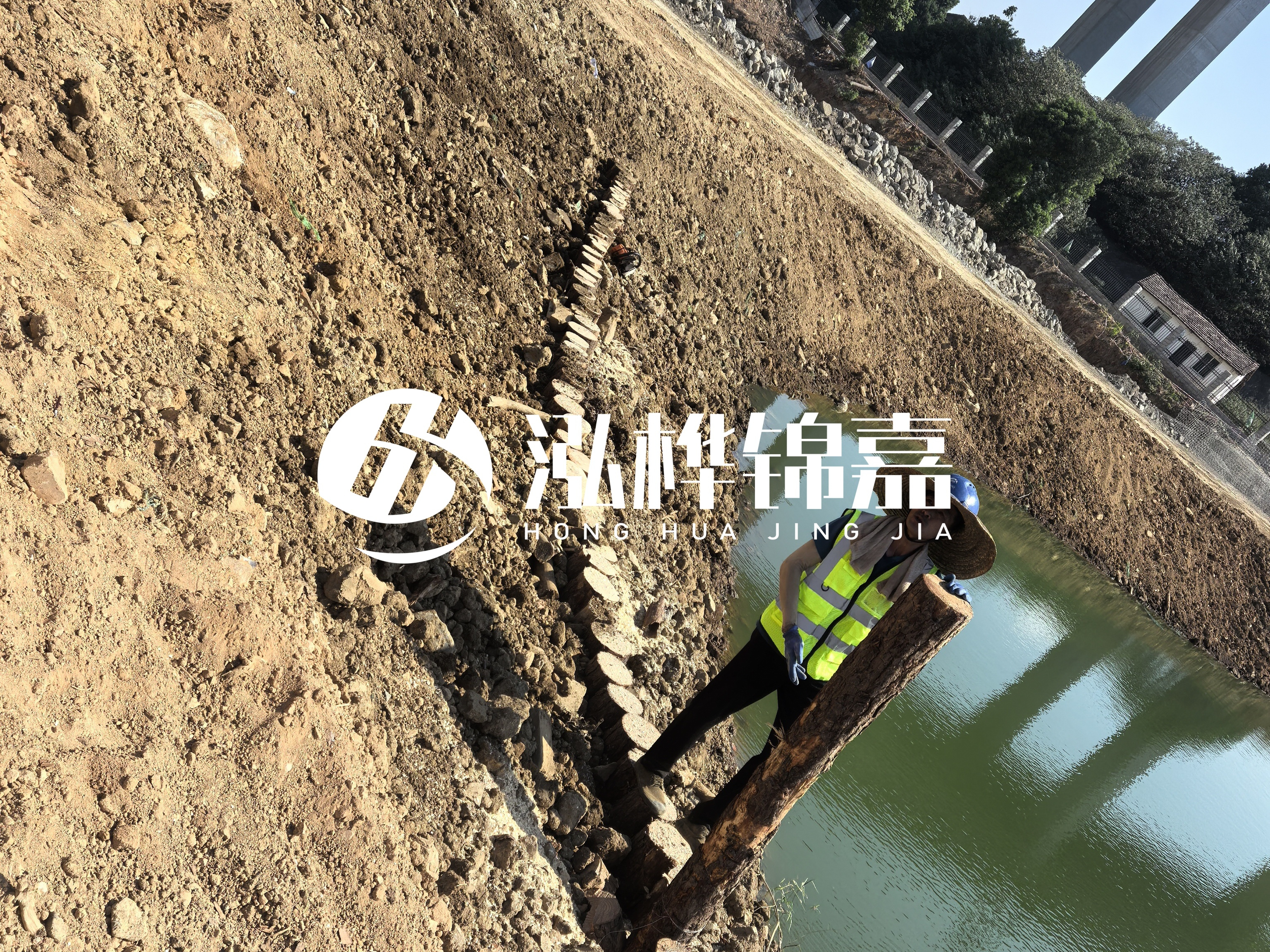 河邊打木樁有什么作用-河道打木樁可以保護河道周邊農(nóng)田？