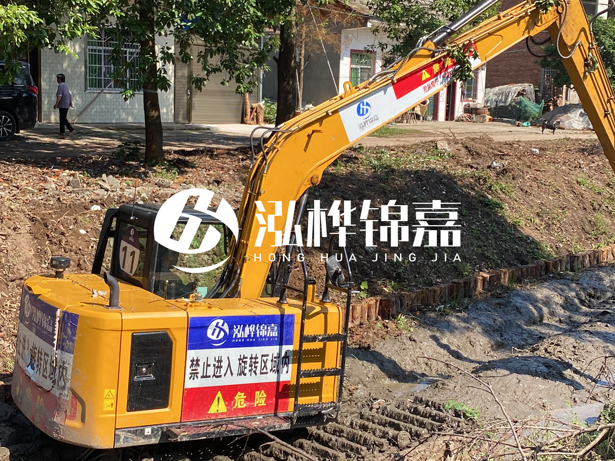 江蘇松木樁廠家泓樺錦嘉 - 6 米小頭 10 公分木樁多少錢？