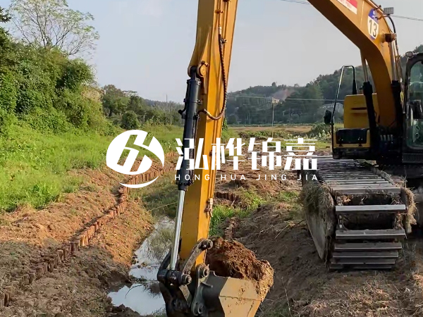 陜西松木樁廠家泓樺錦嘉-松木樁尾徑測量從哪個位置開始算？