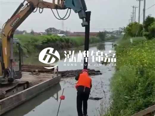 水挖打木樁專業(yè)團(tuán)隊泓樺錦嘉-最大可以打幾米的木樁？