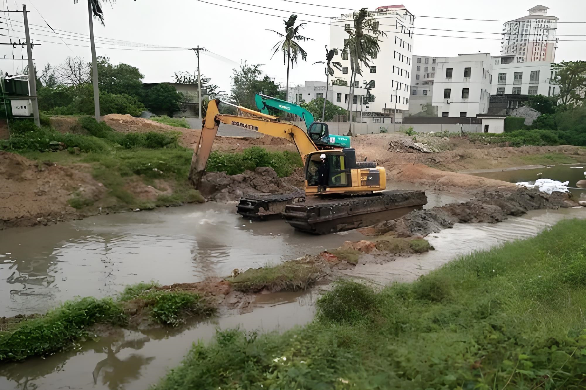 河南信陽(yáng)挖機(jī)清淤施工隊(duì)-挖機(jī)加長(zhǎng)臂清淤適合多大深度的區(qū)域？