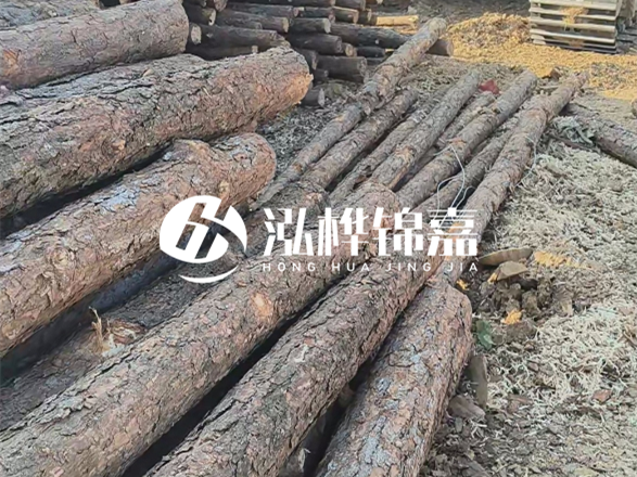 松木樁批發(fā)廠家泓樺錦嘉 - 松木樁在軟地基處理中效果好嗎？
