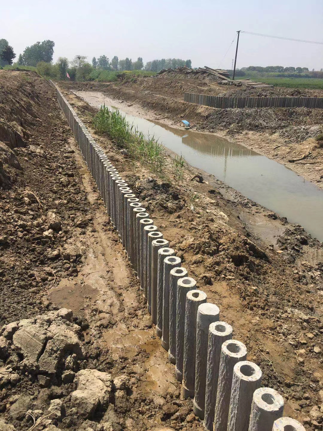 水泥仿木樁廠家泓樺錦嘉 - 混凝土圓樁施工前需要做試樁嗎？